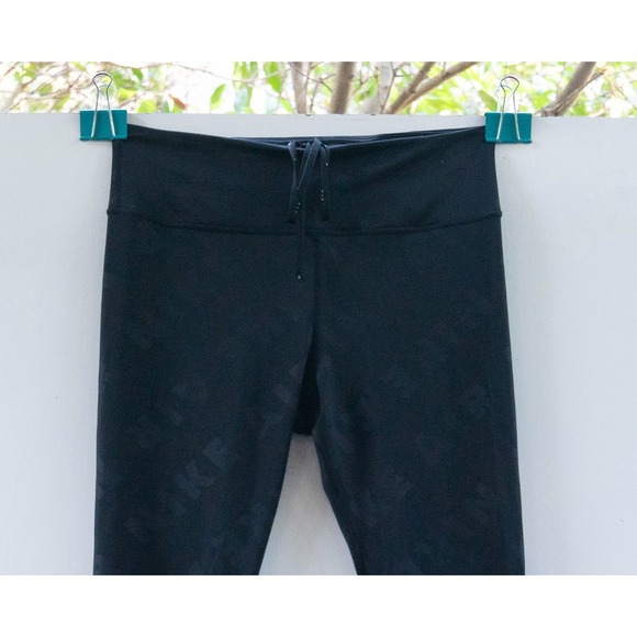 Nike Dry Air Women's 7/8 Tight Fit Running Tights  Black Size XL - Picture 2 of 8